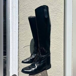 Biltrite Riding Boots -Lace Up - Women’s Size 7R. Leather is in great condition!